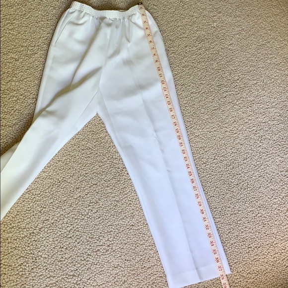 White Petite Alfred Dunner High Waist Pant Size 6P - Picture 6 of 7
